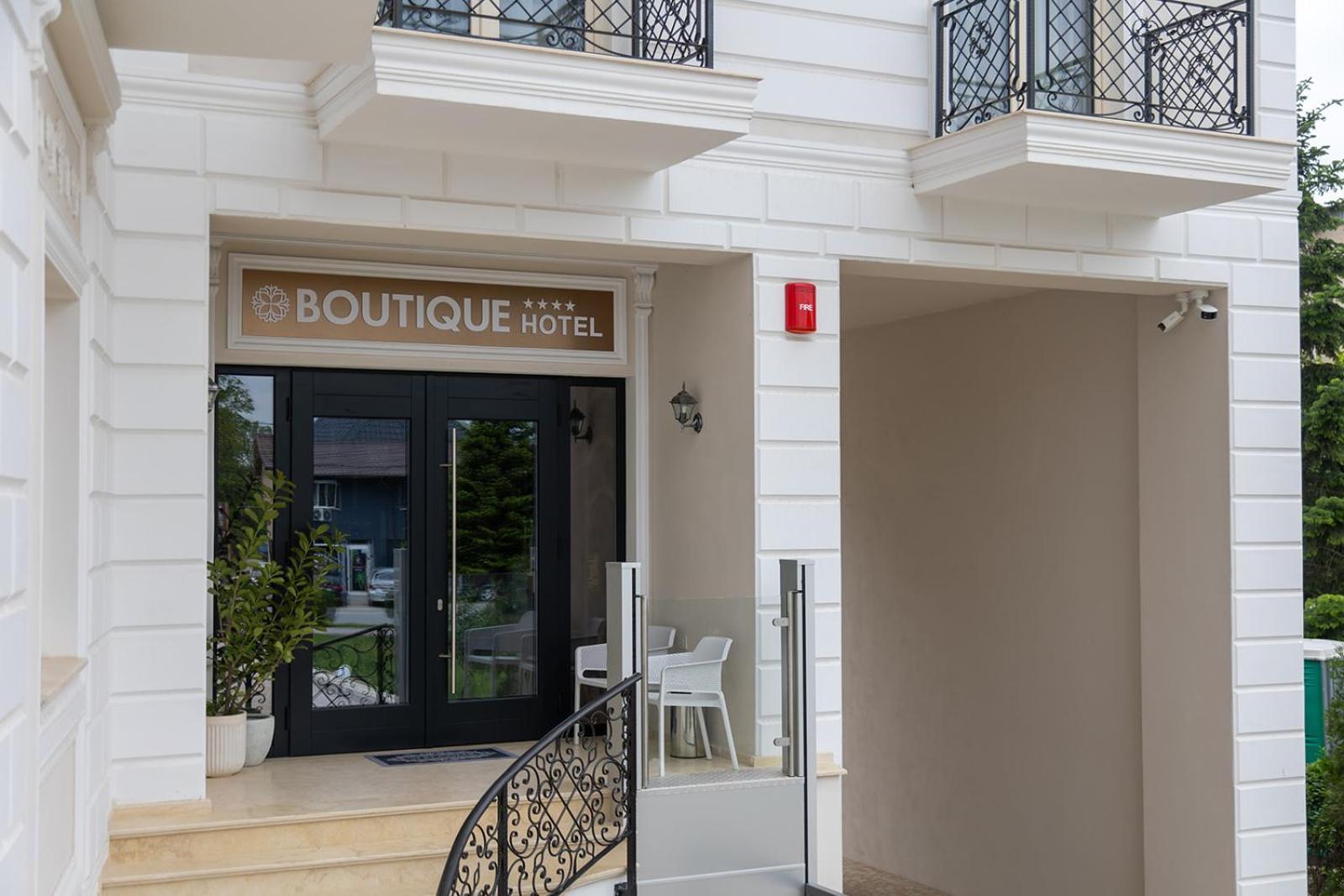 Boutique Hotel Bals Buitenkant foto